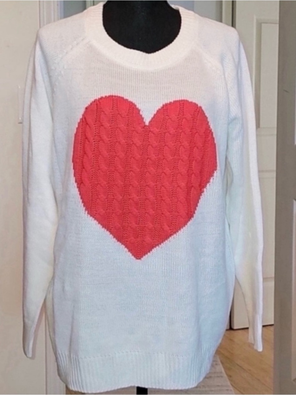Gorgeous XL Exlura Sweater(NWOT)